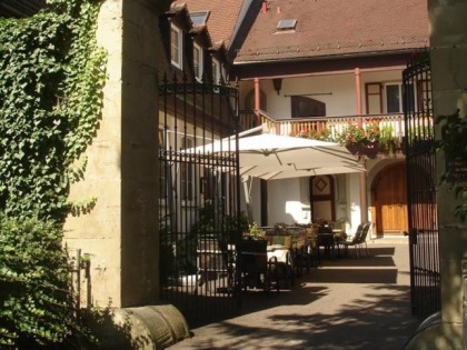 照片: Schloss Doettingen 